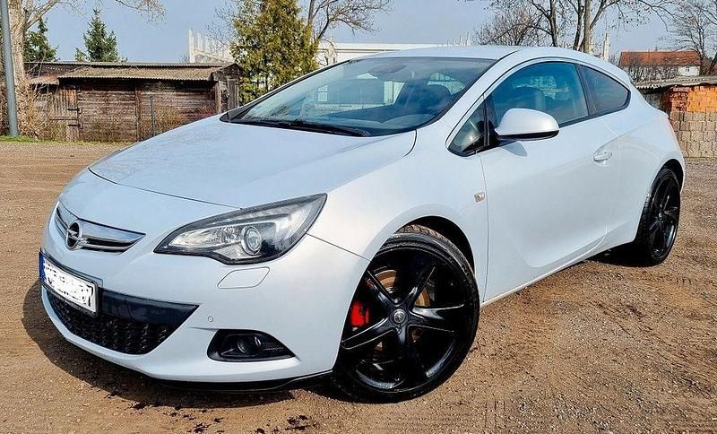 Gebraucht Opel Astra GTC 165 PS (121 kW) 2011 Grau Coupé