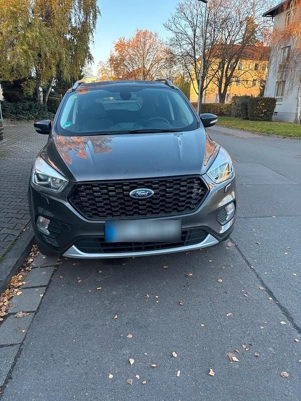 Gebraucht Ford Kuga 150 PS (110 kW) 2019 Grau SUV