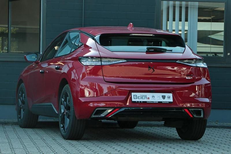 Gebraucht DS Automobiles DS4 Performance 131 PS (96 kW) 2023 Rot Limousine
