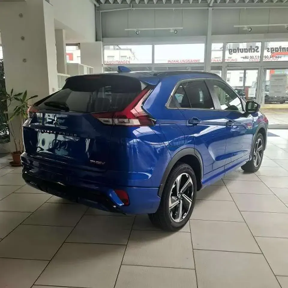 Gebraucht Mitsubishi Eclipse Cross Select 188 PS (138 kW) 2024 Laserblau SUV