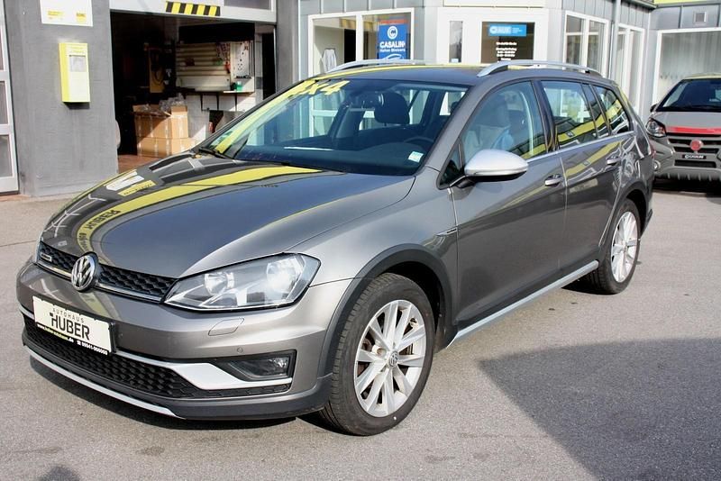 Gebraucht VW Golf Alltrack 110 PS (80 kW) 2016 Grau Kombi