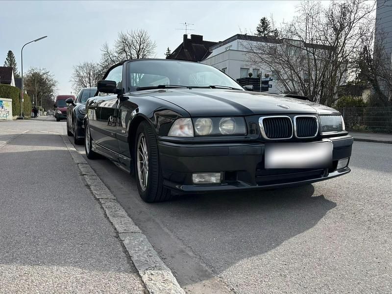 Gebraucht BMW 318 Cabriolet 115 PS (84 kW) 1998 Schwarz Cabrio