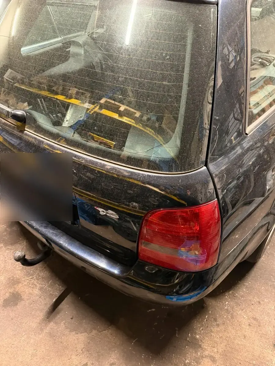 Usata Audi A4 115 CV (84 kW) 2000 Blu Station wagon