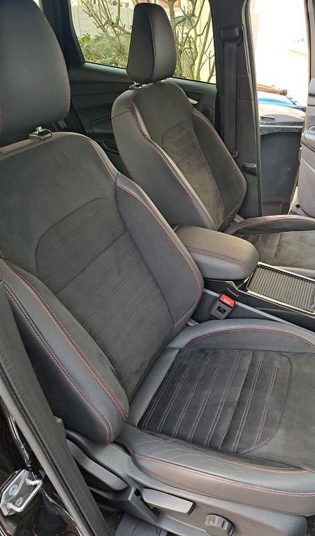 Gebraucht Ford Kuga ST-Line 150 PS (110 kW) 2017 Schwarz SUV