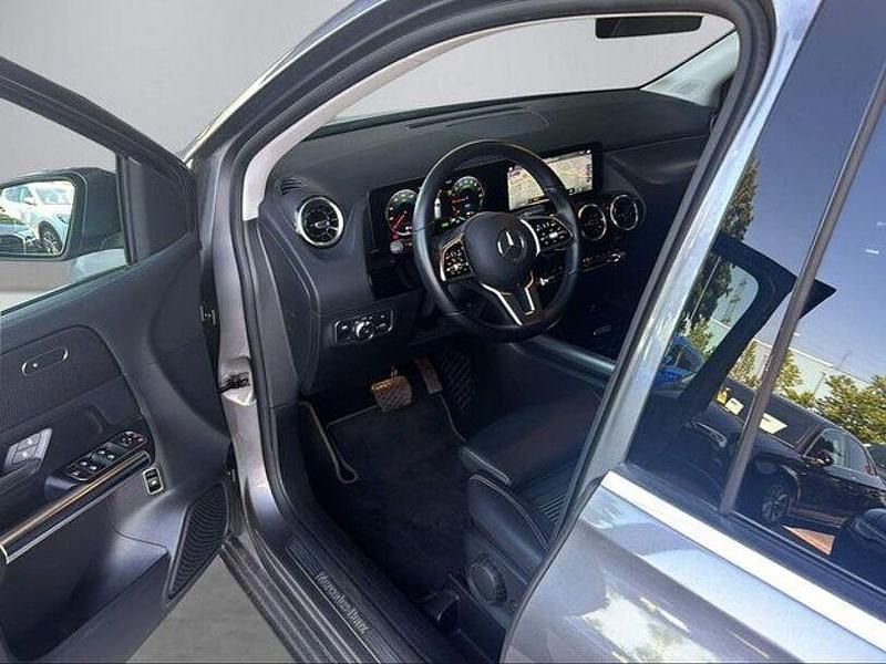 Gebraucht Mercedes B250e 160 PS (117 kW) 2021 Grau Van / Kleinbus