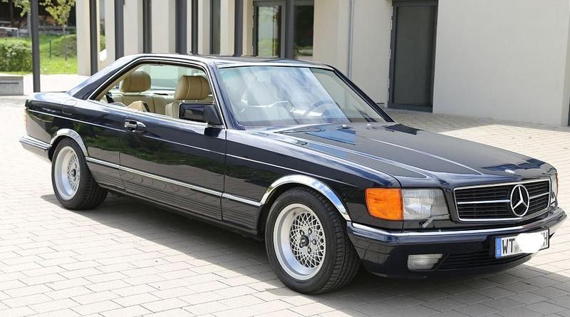 Blau Gebraucht 1983 Mercedes 500 Limousine | 25.000 € - Bild 1/4