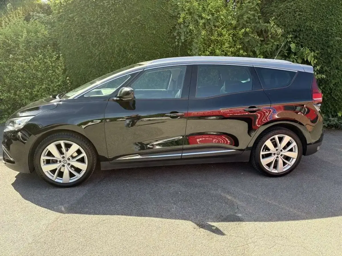 Gebraucht Renault Grand Scénic IV LIMITED 140 PS (102 kW) 2018 Noir gne+gris kng Van / Kleinbus