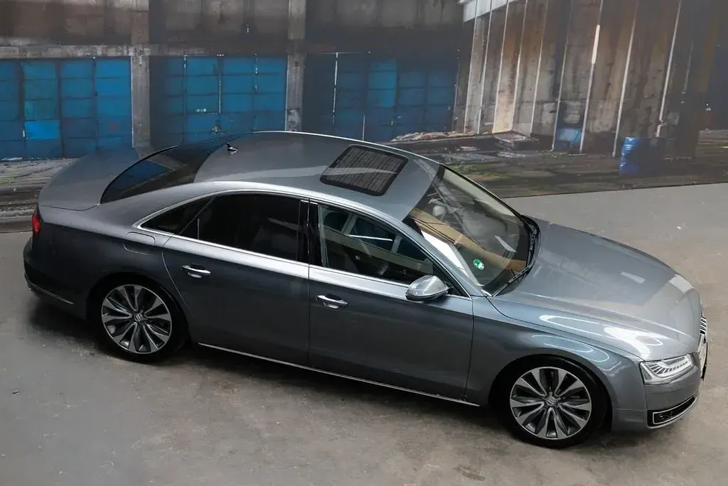 Gebraucht Audi A8 Sport 385 PS (283 kW) 2014 Grau Limousine