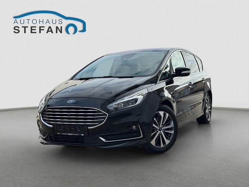 Gebraucht Ford S-MAX Titanium 190 PS (139 kW) 2021 Schwarz Van / Kleinbus