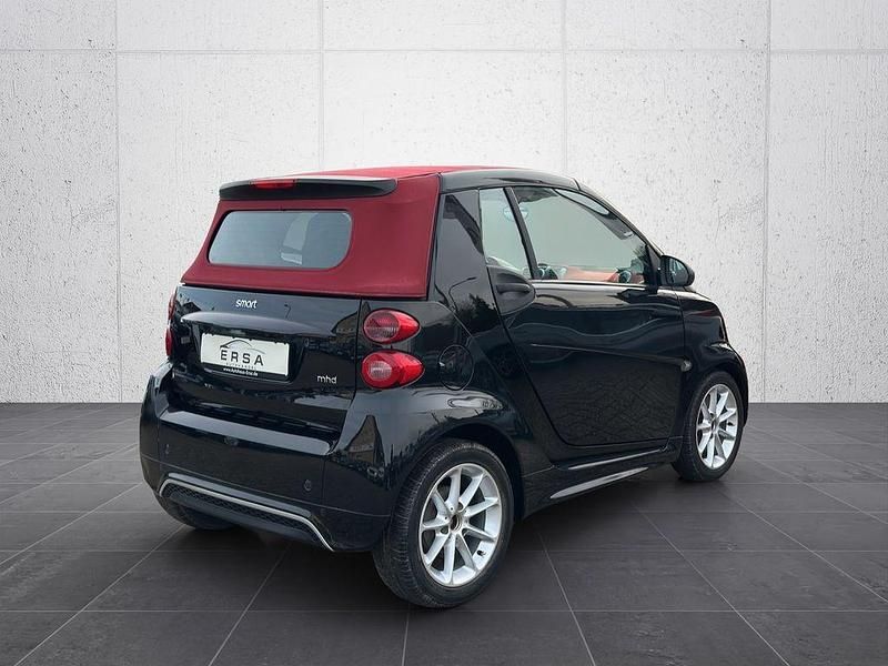 Gebraucht Smart ForTwo Cabrio 71 PS (52 kW) 2014 Schwarz Cabrio