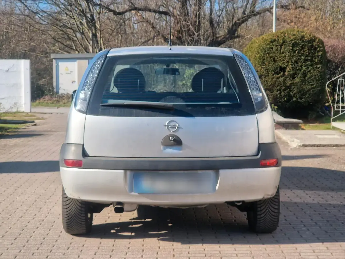 Occasion Opel Corsa 75 ch (55 kW) 2001 Argent Citadine