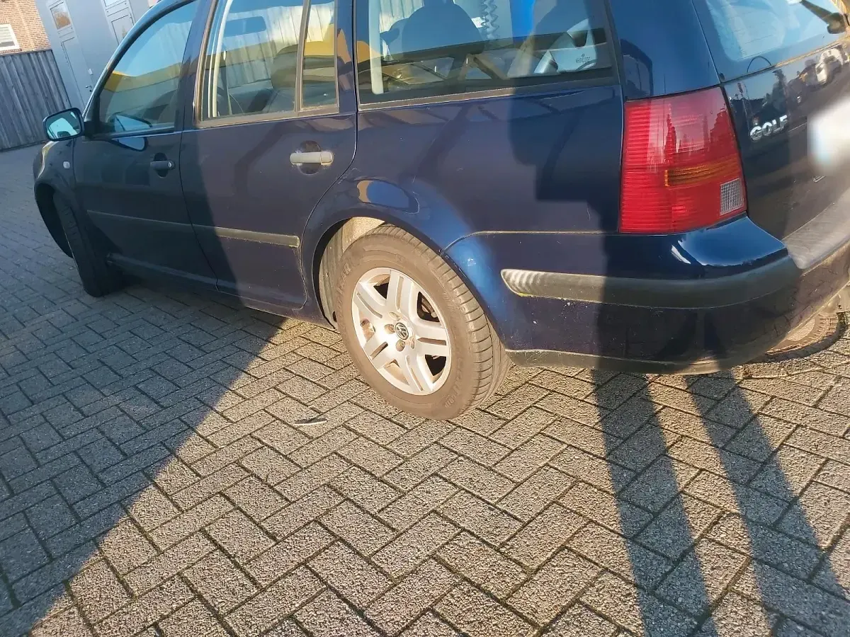 Gebraucht VW Golf IV 101 PS (74 kW) 2002 Kombi