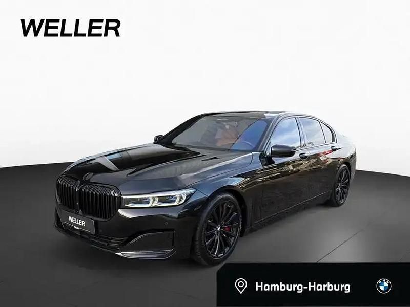 Black sapphire (schwarz) Gebraucht 2022 BMW 750 Shadowline Limousine | 54.950 € (Fairer Preis) - Bild 1/4
