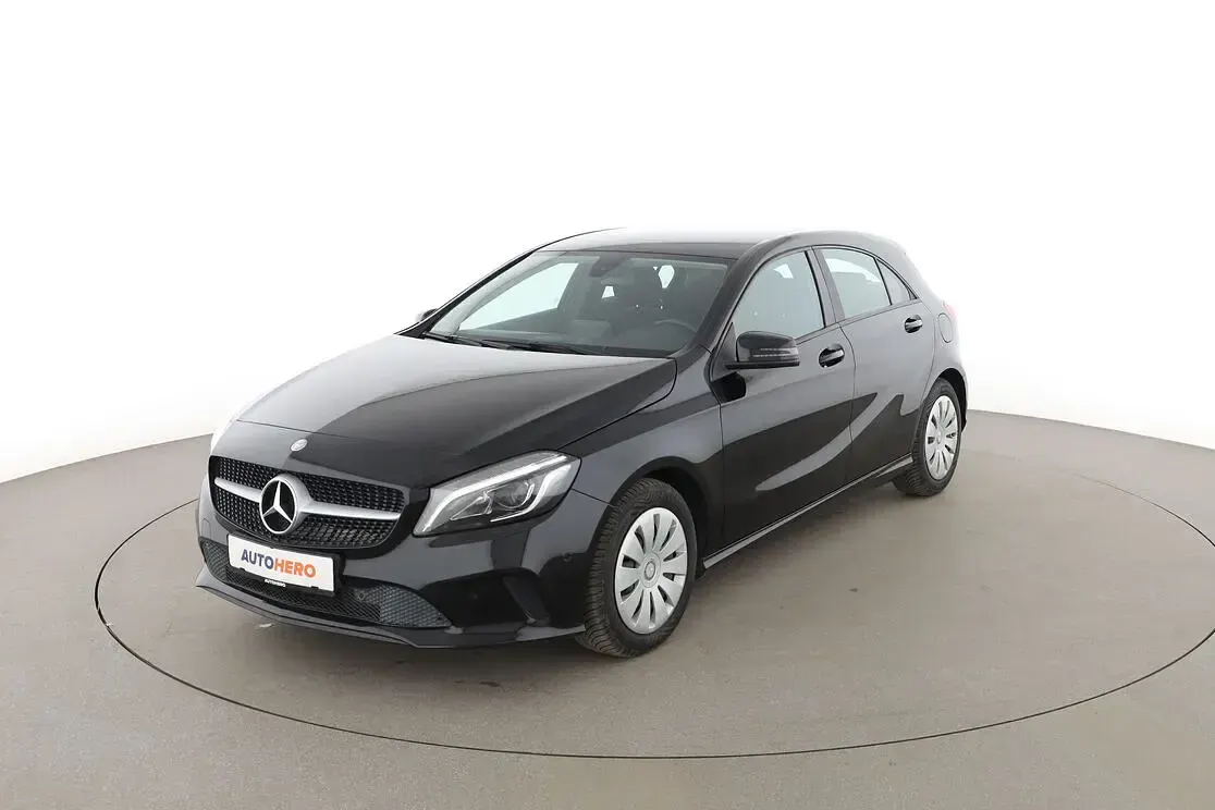 Gebraucht Mercedes A180 122 PS (89 kW) 2016 Kleinwagen