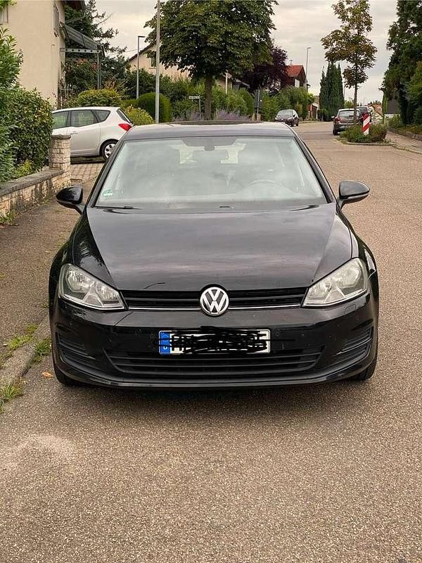 Schwarz Gebraucht 2013 VW Golf VII Limousine | 7.900 € (Fairer Preis) - Bild 1/4