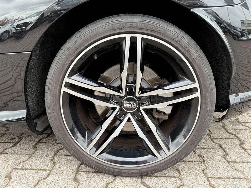 Gebraucht Mercedes SLK200 184 PS (135 kW) 2011 Schwarz Cabrio