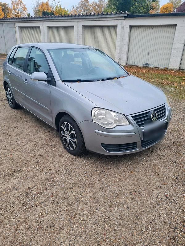 Grau Gebraucht 2007 VW Polo Kleinwagen | 1.750 € (Fairer Preis) - Bild 1/4