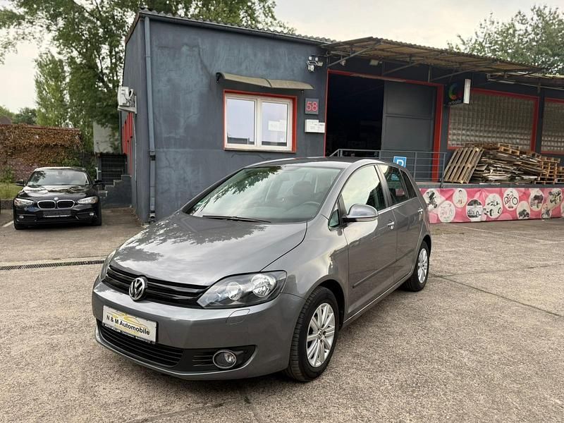 Gebraucht VW Golf Comfortline 122 PS (89 kW) 2010 Grau Limousine