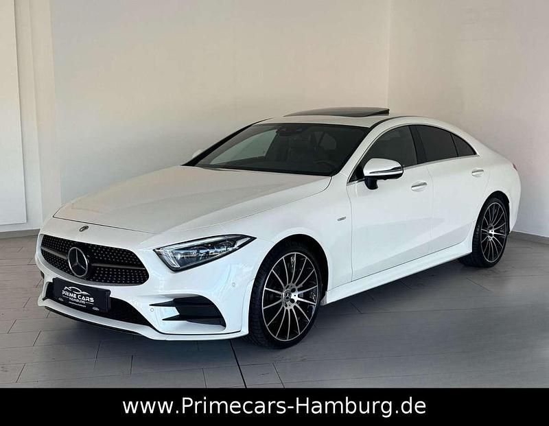 Weiß Gebraucht 2018 Mercedes CLS350 AMG Coupé | 39.999 € (Teuer) - Bild 1/4