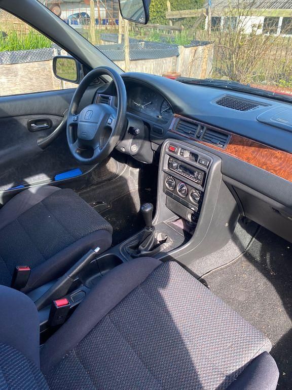 Gebraucht Honda Civic 75 PS (55 kW) 1997 Rot Limousine