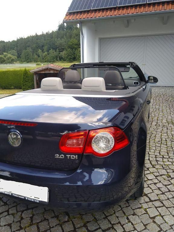 Blau Gebraucht 2008 VW Eos Cabrio | 2.600 € (Superpreis) - Bild 1/4