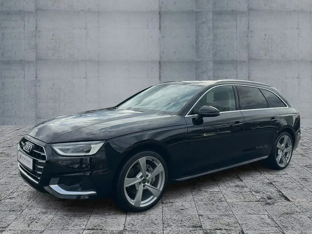 Gebraucht Audi A4 Advanced 204 PS (150 kW) 2023 Schwarz Kombi