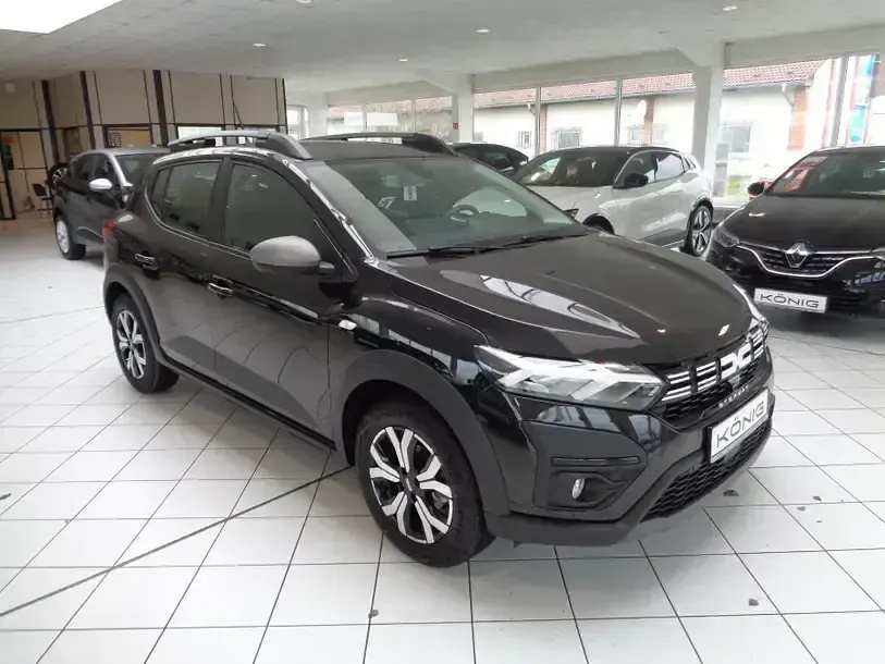 Gebraucht Dacia Sandero 91 PS (66 kW) 2023 Schwarz Kleinwagen