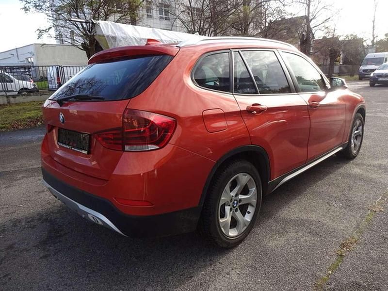 Gebraucht BMW X1 143 PS (105 kW) 2013 Hellrot SUV