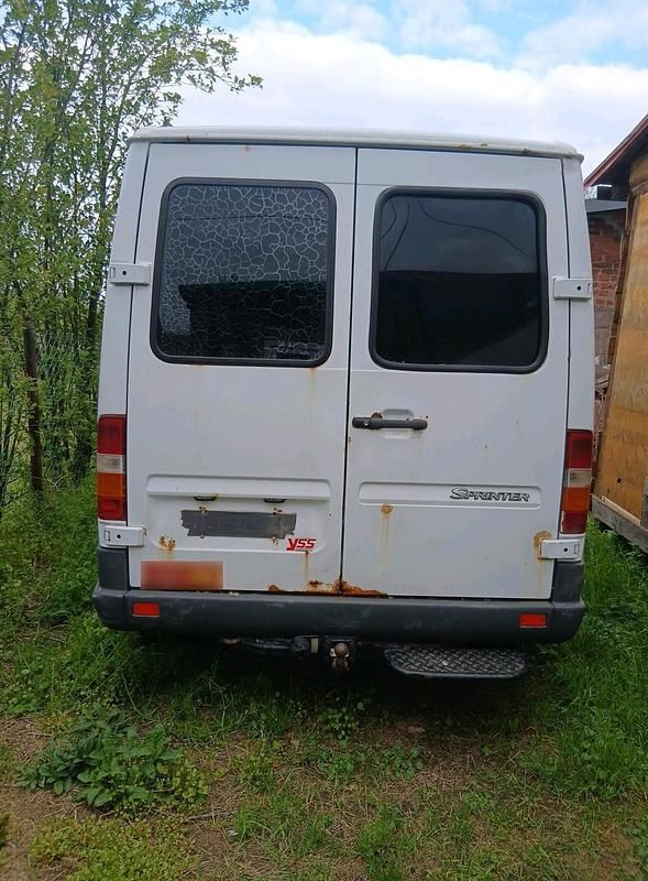 Second-hand Mercedes Sprinter 129 CP (94 kW) 2000 Alb