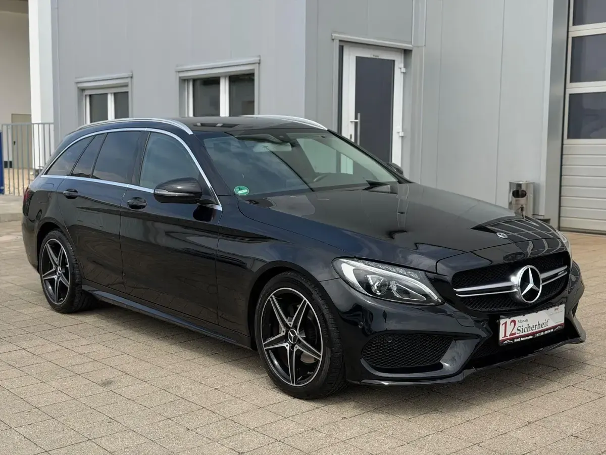 Gebraucht Mercedes C220 AMG line 170 PS (125 kW) 2018 Schwarz Kombi