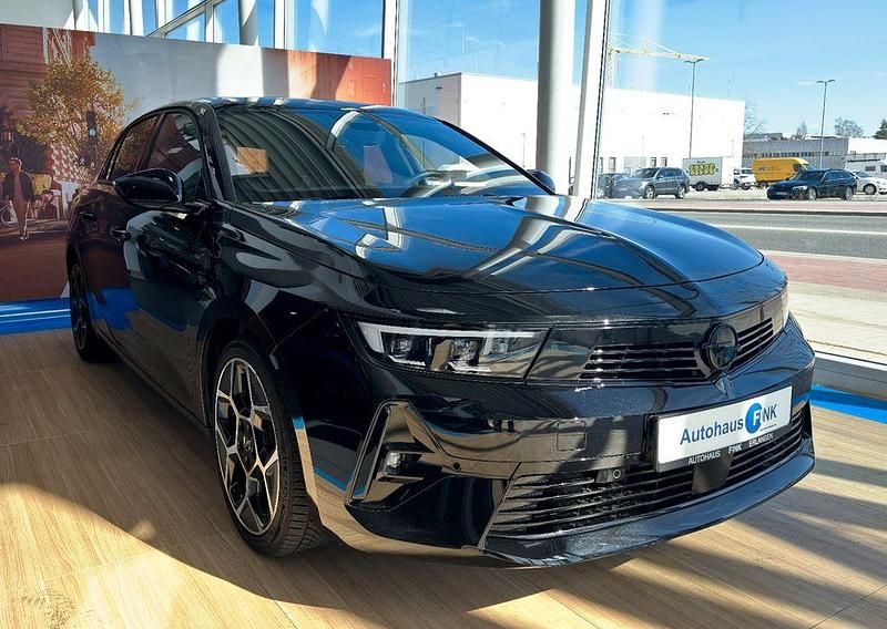 Gebraucht Opel Astra Ultimate 131 PS (96 kW) 2024 Schwarz Limousine