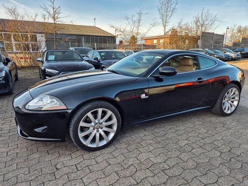 Second-hand Jaguar XK 258 CP (189 kW) 2009 Negru Coupe