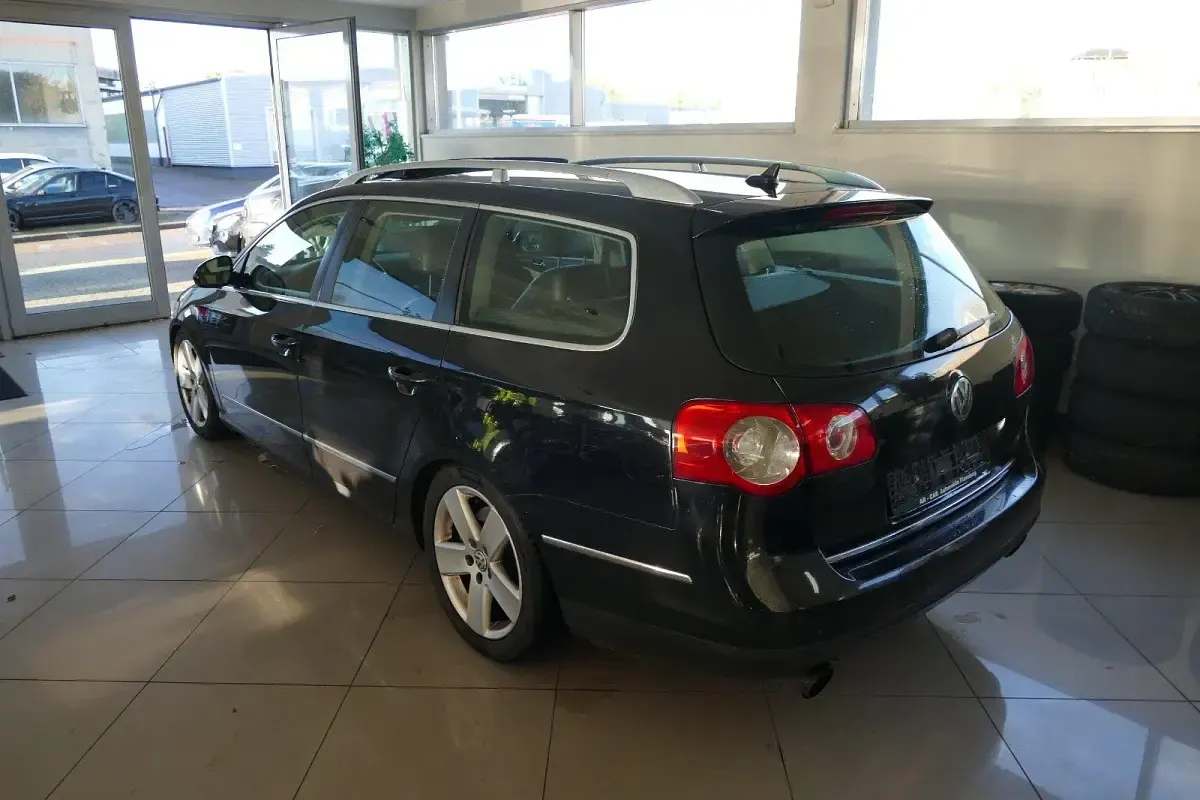 Gebraucht VW Passat 250 PS (183 kW) 2008 Schwarz Kombi