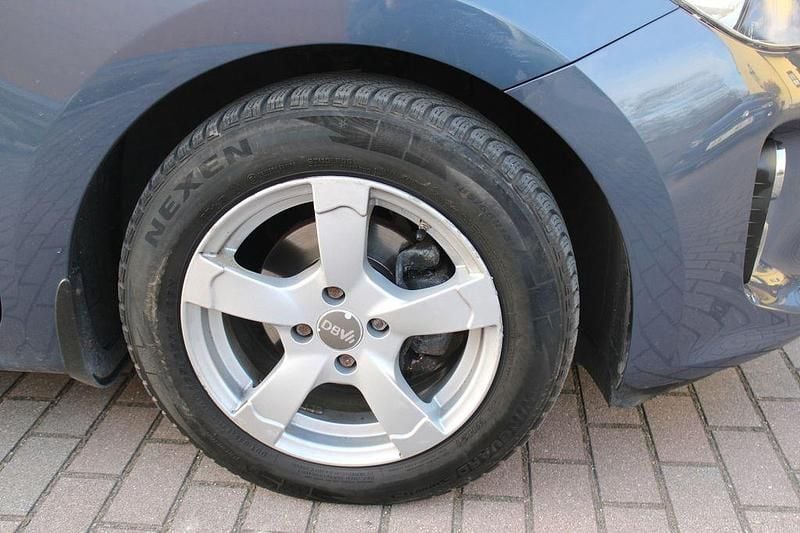 Gebraucht Kia Rio Edition 7 99 PS (72 kW) 2019 Blau Limousine