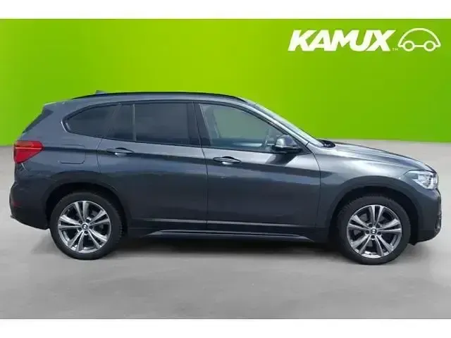 Gebraucht BMW X1 Sport Line 231 PS (169 kW) 2016 Mineralgrau SUV