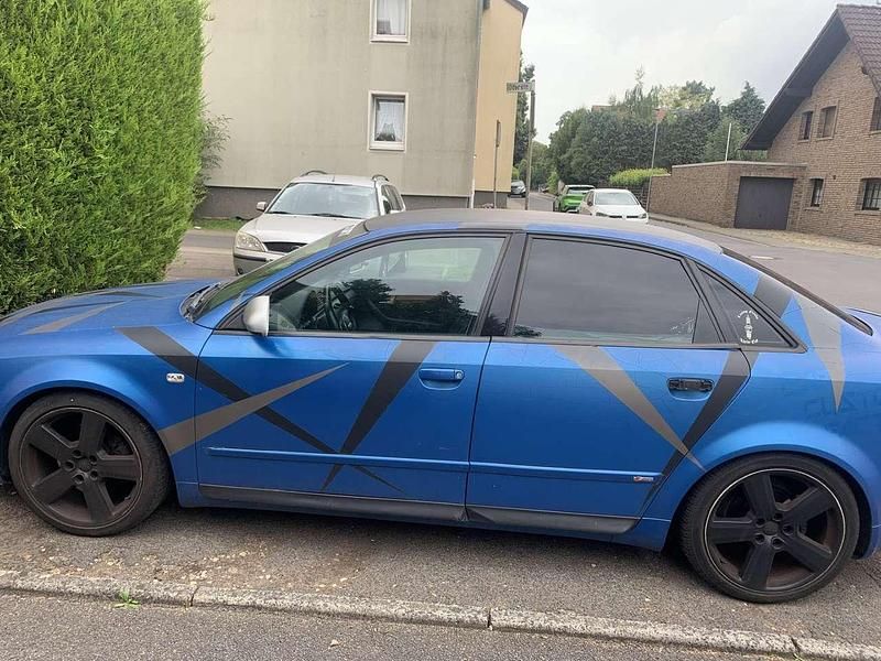 Gebraucht 2001 Audi A4 Kombi | 1.600 € (Fairer Preis) - Bild 1/4