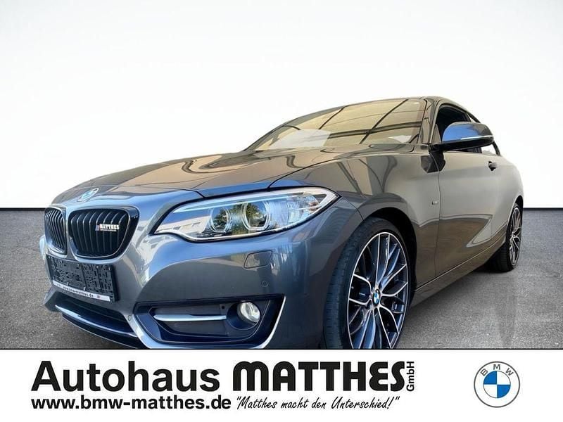 Grau Gebraucht 2014 BMW 225 Comfort Edition Coupé | 16.950 € (Guter Preis) - Bild 1/4