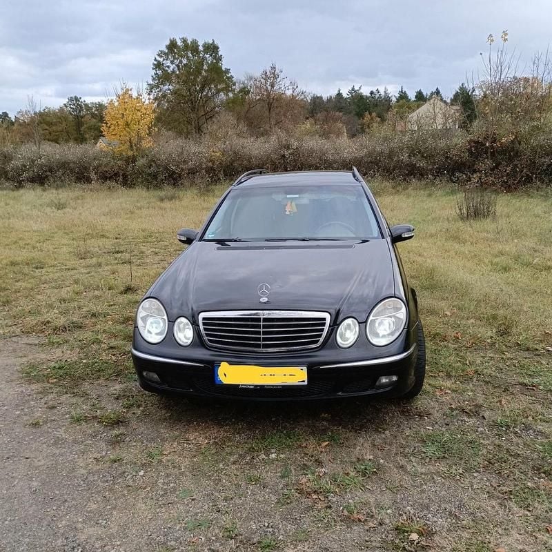 Schwarz Gebraucht 2005 Mercedes E280 Elegance Kombi | 3.450 € (Fairer Preis) - Bild 1/4
