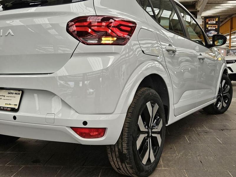 Gebraucht Dacia Sandero Expression 91 PS (66 kW) 2025 Weiß Kleinwagen