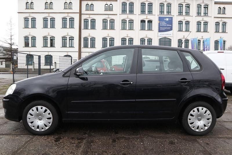 Gebraucht VW Polo Comfortline 80 PS (58 kW) 2009 Schwarz Kleinwagen