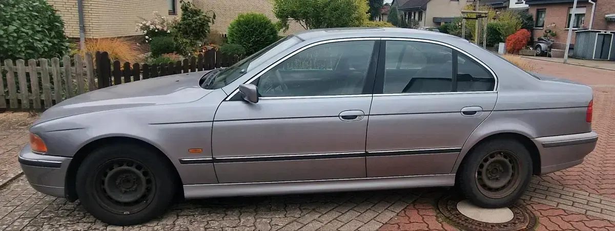 Gebraucht BMW 520 150 PS (110 kW) 1996 Grau Limousine