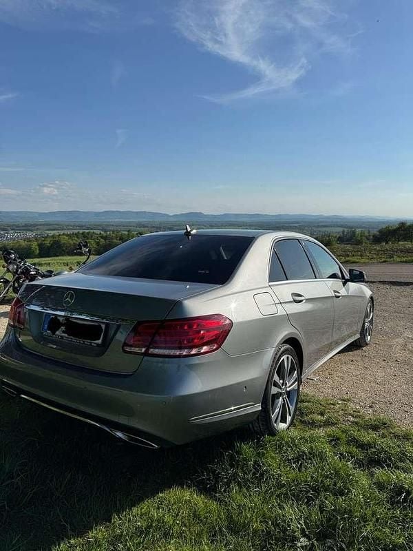 Gebraucht Mercedes E350 258 PS (189 kW) 2015 Limousine