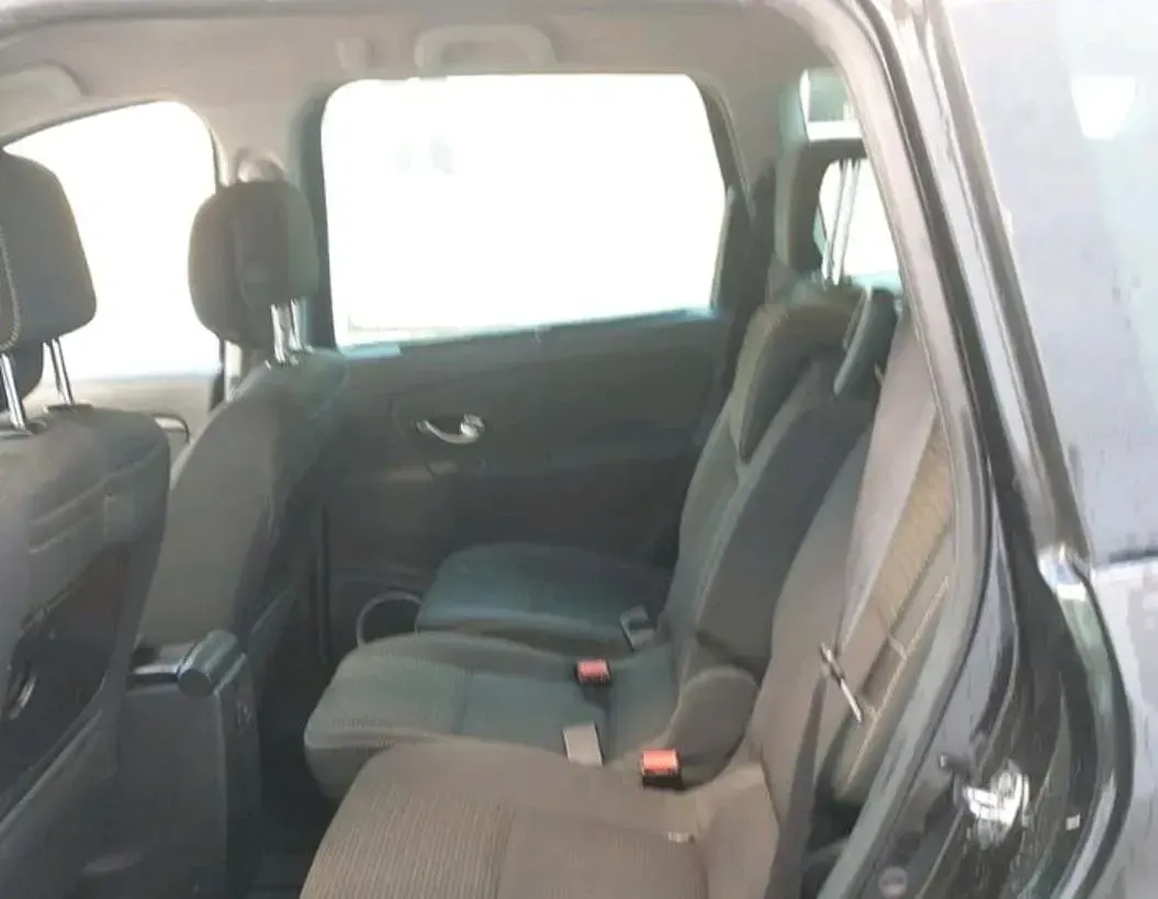 Gebraucht Renault Grand Scénic III 131 PS (96 kW) 2010 Schwarz Van / Kleinbus