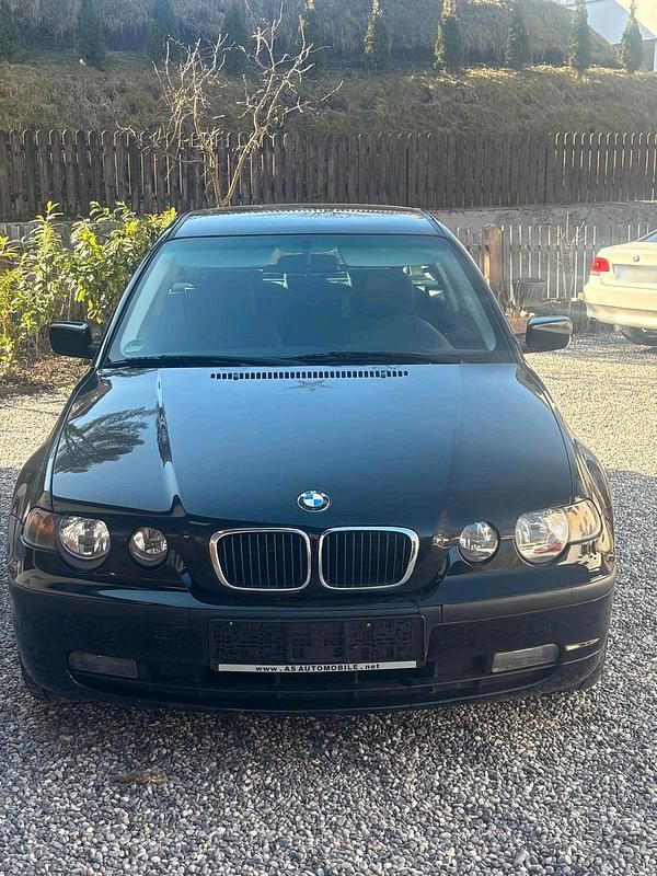 Gebraucht BMW 316 115 PS (84 kW) 2007 Schwarz Coupé