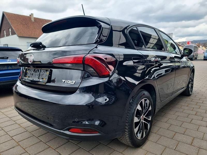 Gebraucht Fiat Tipo Mirror 120 PS (88 kW) 2020 Schwarz Limousine