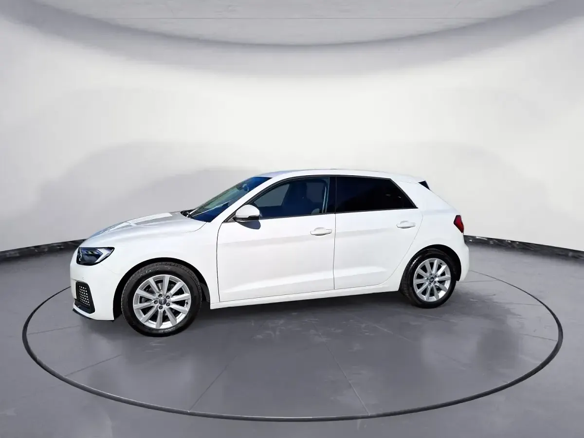 Gebraucht Audi A1 Sportback 110 PS (80 kW) 2021 Schwarz Kleinwagen