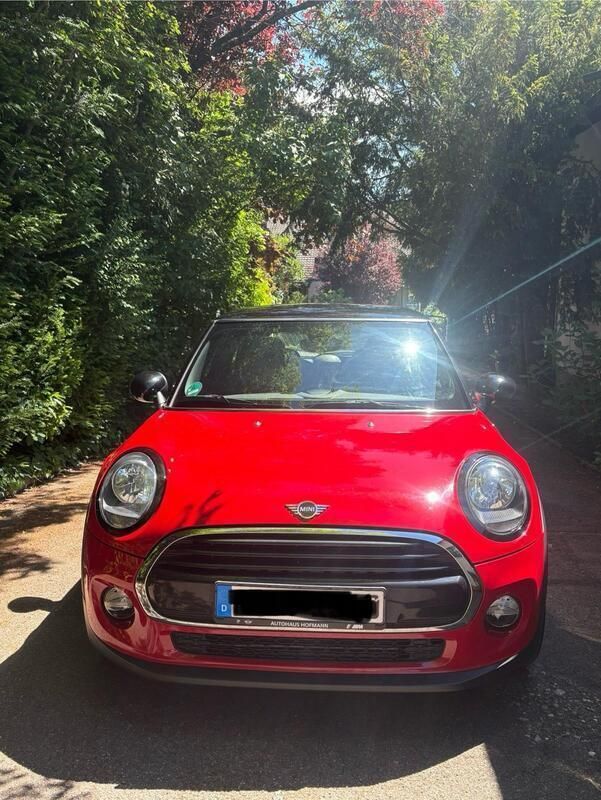 Rot Gebraucht 2018 Mini Cooper Kleinwagen | 12.000 € (Guter Preis) - Bild 1/4