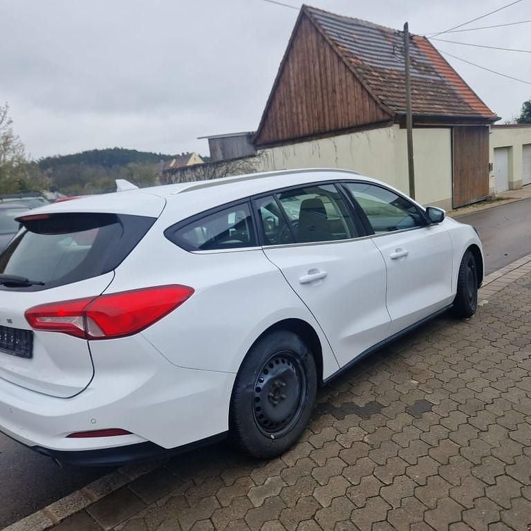 Usata Ford Focus Cool & Connect 150 CV (110 kW) 2020 Bianco Berlina