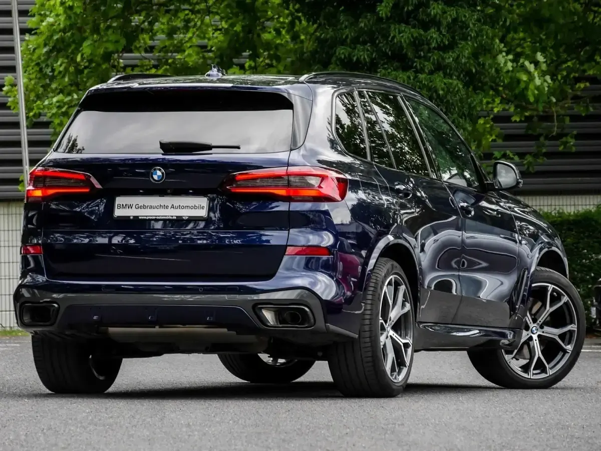 Gebraucht BMW X5 M Sport 286 PS (210 kW) 2023 Blau SUV