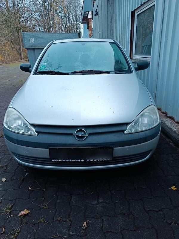 Silber Gebraucht 2001 Opel Corsa Kleinwagen | 700 € (Superpreis) - Bild 1/4